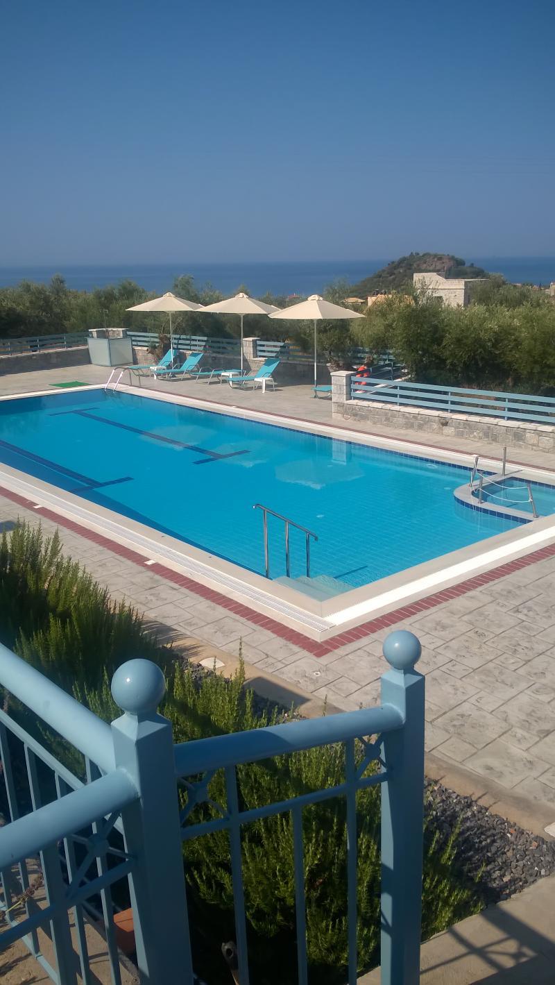 Sunday Maria Hotel Stoúpa Buitenkant foto